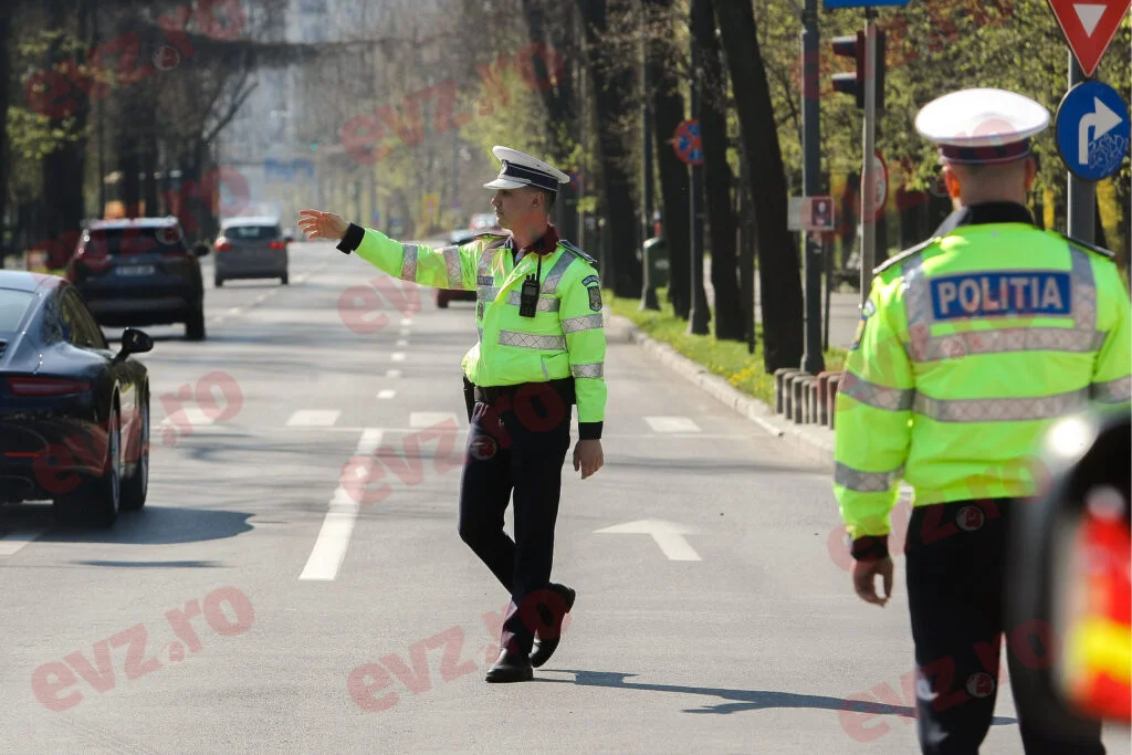 Un bărbat deghizat în polițist a amendat oameni în vama Giurgiu. Ce sume le-a cerut șoferilor