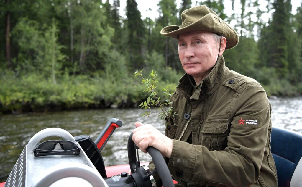 Vladimir Putin, fascinat de o româncă. Noi dezvăluiri din intimitatea liderului de la Kremlin