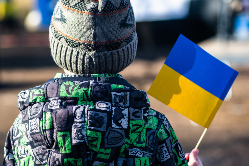 Războiul din Ucraina și inflația aruncă milioane de copii în sărăcie
