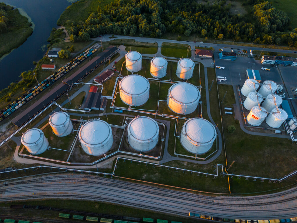 Rusia amenință că va opri livrările de gaze și pentru alte state UE. Cum se descurcă Polonia și Bulgaria, după decizia Gazprom