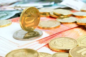 Avertismentul unui economist celebru cu privire la deficitul bugetar. Dăianu: „O inflație înaltă, devine boală severă” 
