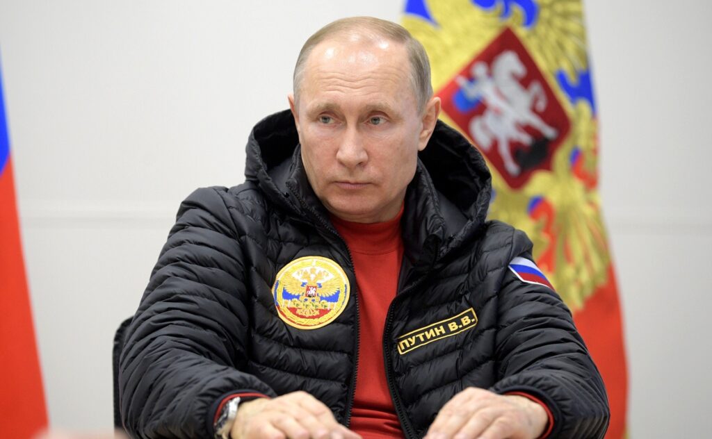 Românii se tem de Vladimir Putin și nu au încredere în liderul de la Kremlin. Cine are cea mai mare cotă de încredere. Sondaj