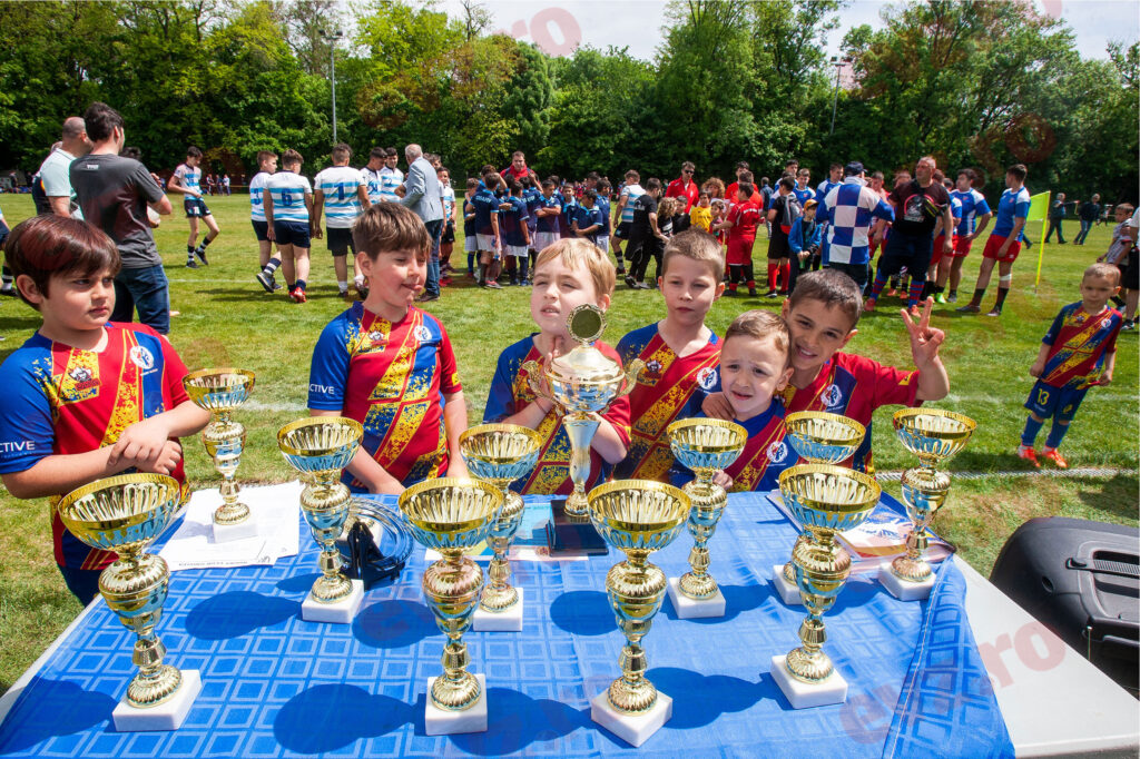 Extaz la superlativ. Sute de copii au sărbătorit festivalul de rugby „Adrian Corneliu Andronic” pe stadionul „Arcul de Triumf”