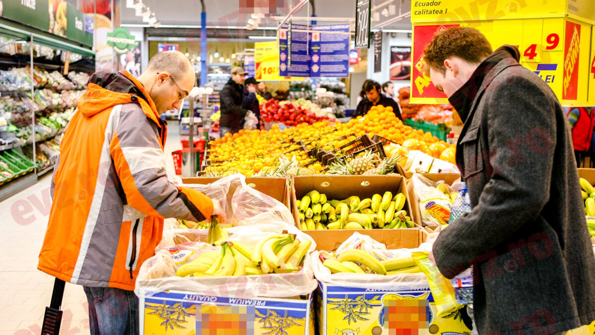 De ce fructele și legumele sunt la intrare în supermarket