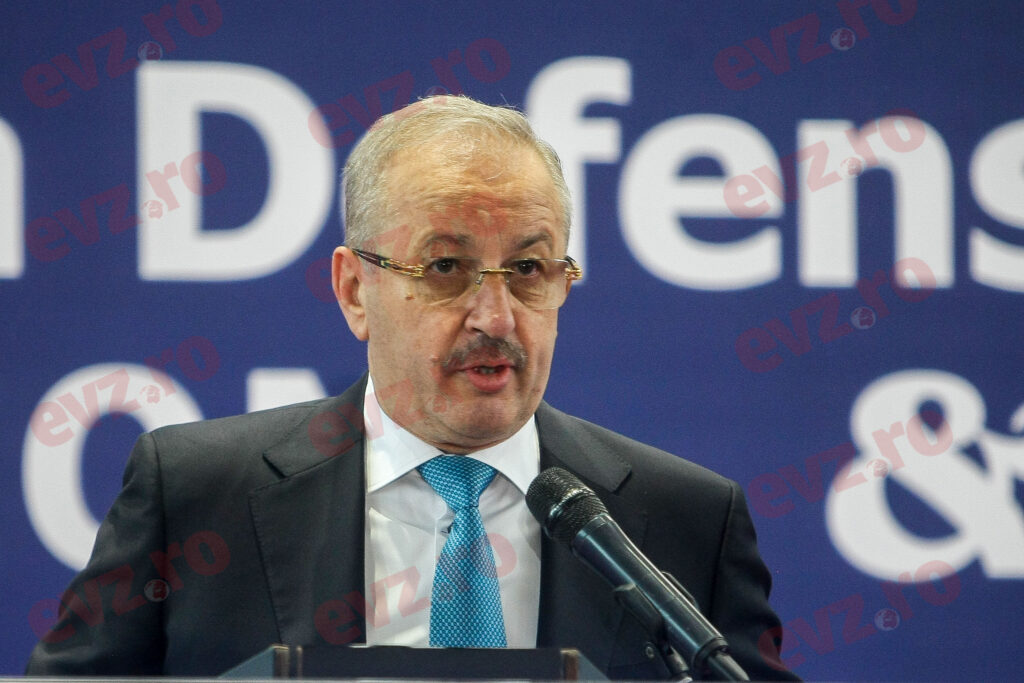 Ministrul Vasile Dîncu cere noi întăriri în flancul estic: „Trebuie să ne adaptăm la noul context de securitate”