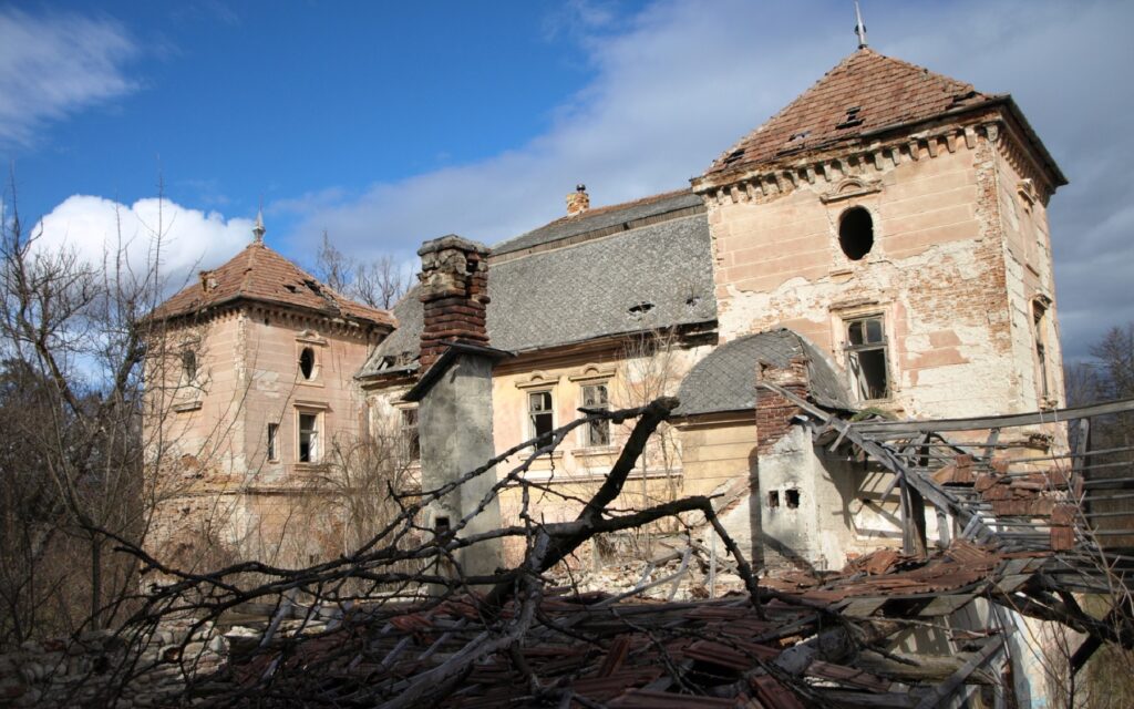 O decizie luată în instanță salvează de la distrugere un important castel din România