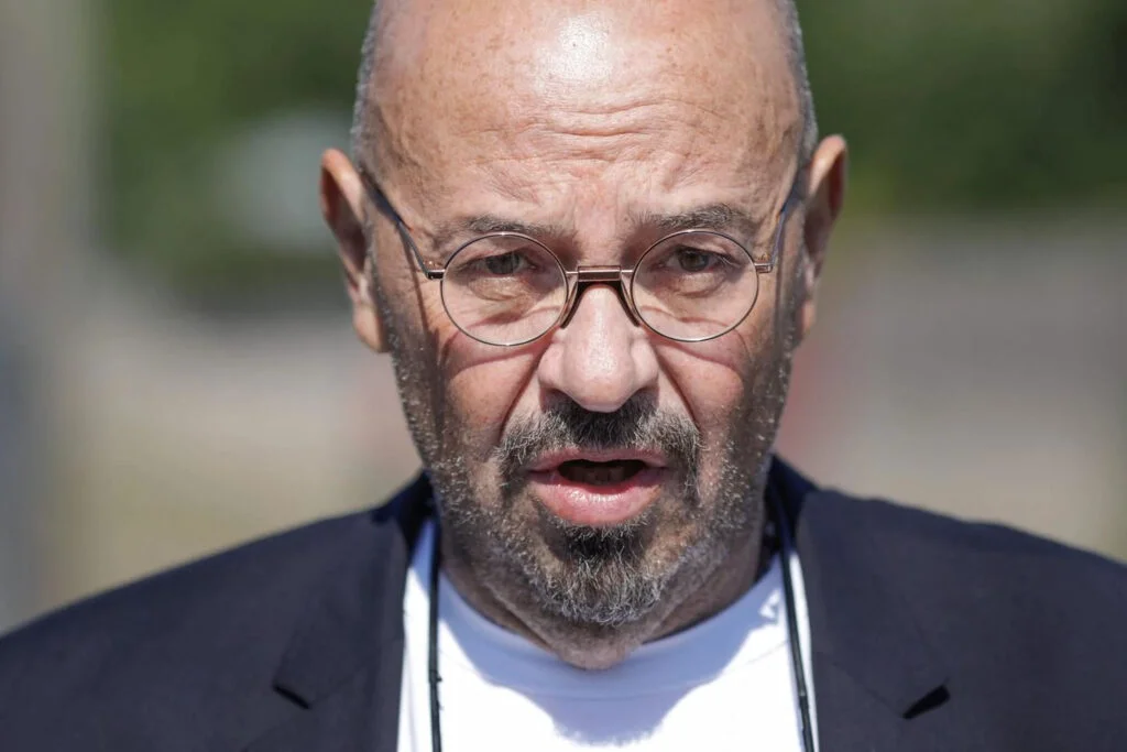 Cristian Popescu Piedone cere demisia șefului DSU, Raed Arafat