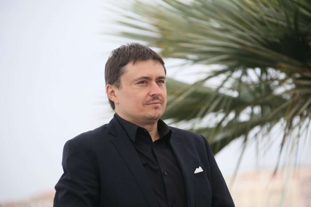 Filmul regizorul Cristian Mungiu, selectat la Festivalul de Film de la Cannes de anul acesta. „R.M.N”, un film despre reîntoarcerea în locul natal
