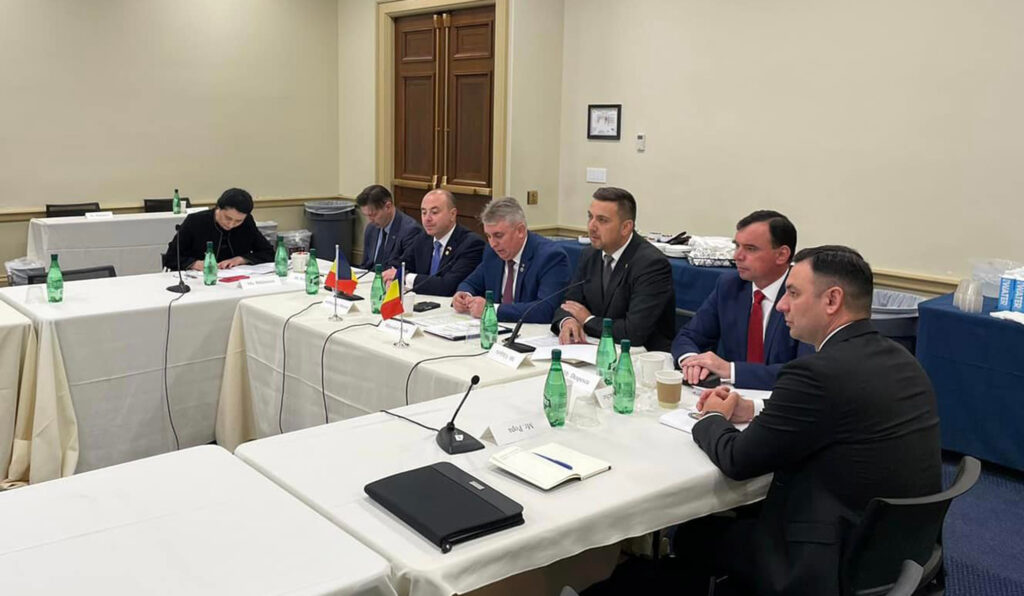 România cere ajutor din partea SUA pentru a face față provocărilor umanitare și de securitate. Lucian Bode prezintă importanța Parteneriatului strategic bilateral