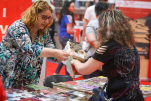 Cele mai vândute cărți la Bookfest