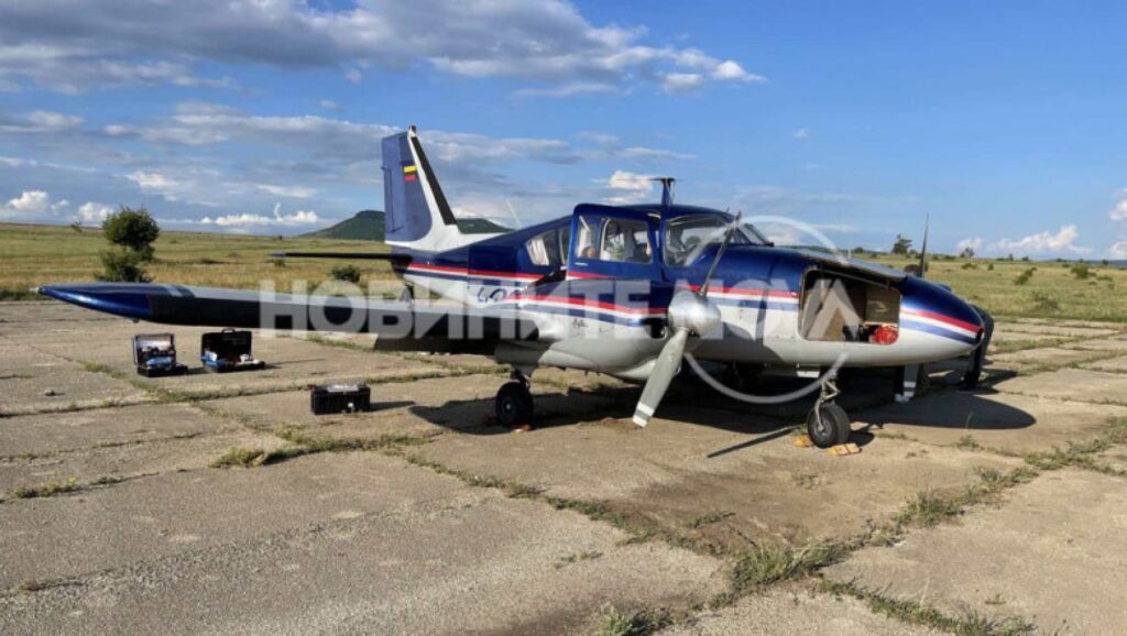 Noi detalii despre avionul care a survolat ilegal Europa de Est. A fost cumpărat în urmă cu o săptămână: „Am comunicat cu un bărbat în rusă”