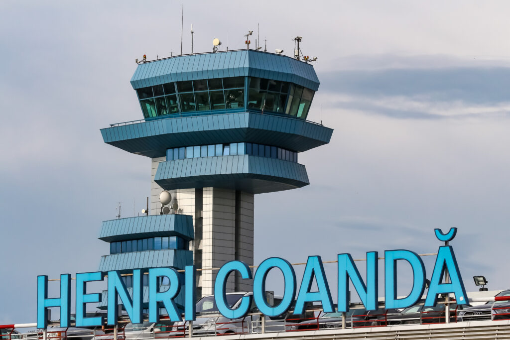 Scandal pe Aeroportul Henri Coandă din București. Bătaie între un pasager și agenții de poliție