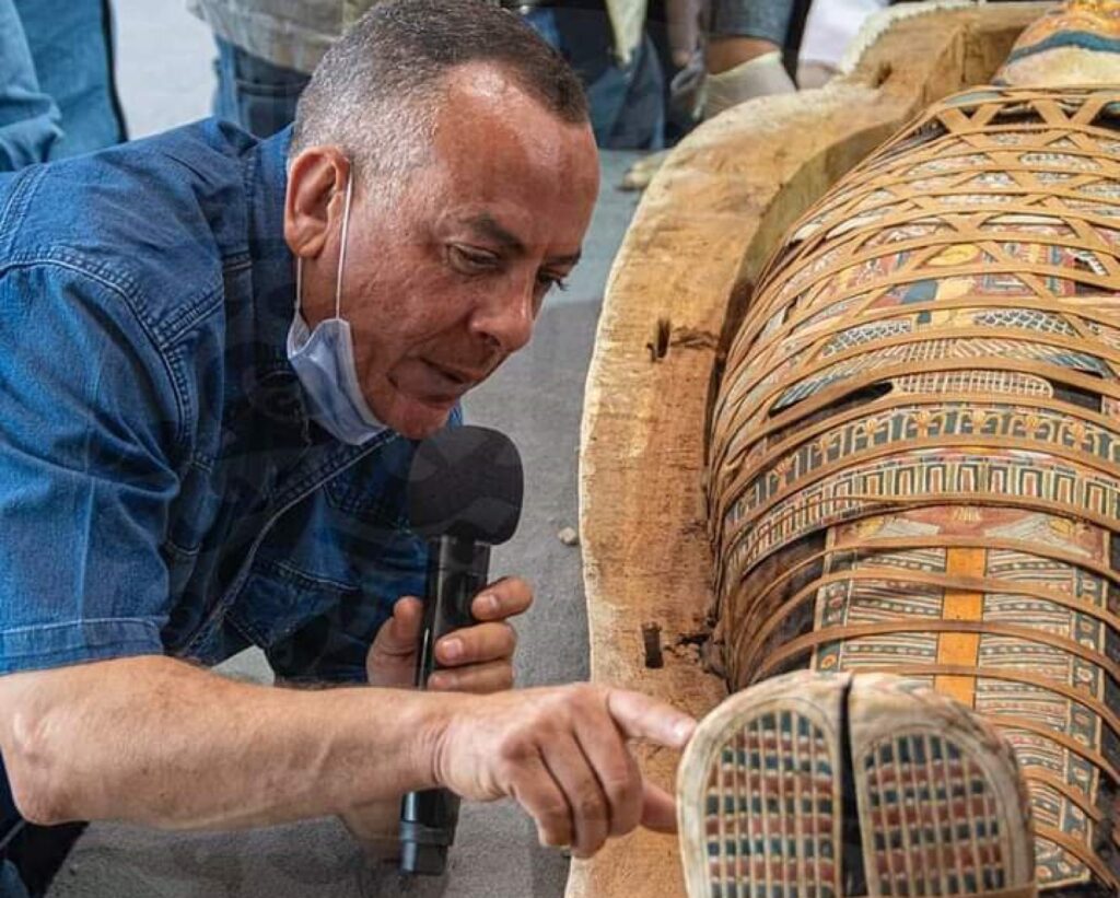 Arheologii din Egipt au deschis sicrie vechi de 2.500 de ani