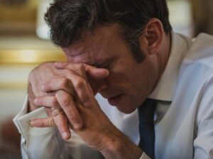 Yair Lapid i-a transmis lui Macron că Israelul se opune relansării Acordului atomic iranian. „Facem tot posibilul pentru a împiedica Iranul să se doteze cu arme nucleare"