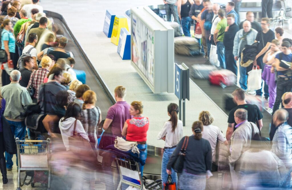 Grevă pe aeroporturile din Germania. Sute de mii de pasageri sunt afectați de zborurile amânate sau anulate