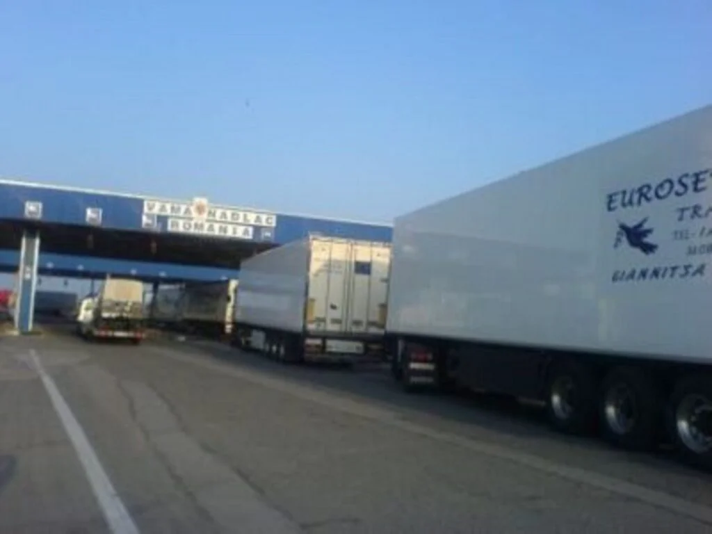 Şofer ucrainean de camion, mort la graniţa cu Polonia. Este al treilea caz în decembrie