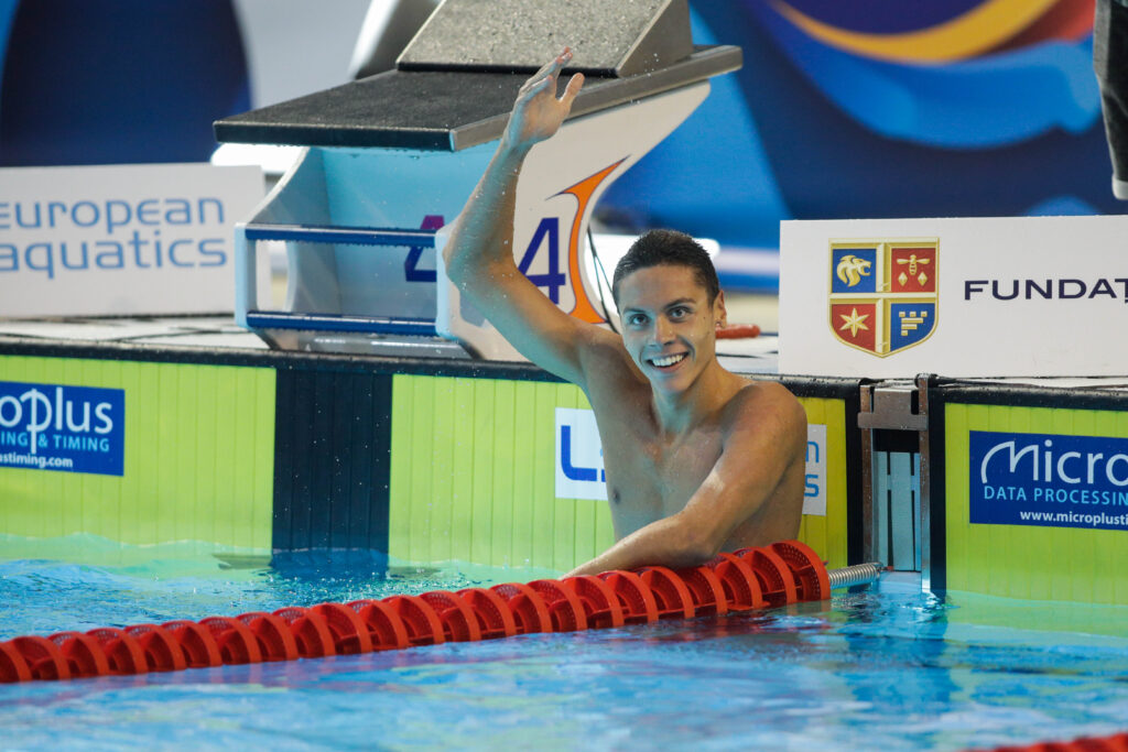 David Popovici s-a calificat la Jocurile Olimpice de la Paris. Înotătorul a câștigat medalia de aur la proba de 100 de metri liber la Naționale