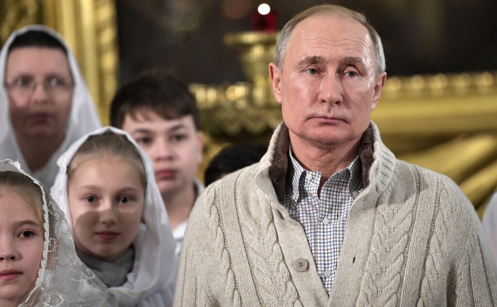 O nouă lovitură pentru Vladimir Putin din partea unui aliat. Kazahstanul a suspendat toate exporturile de arme