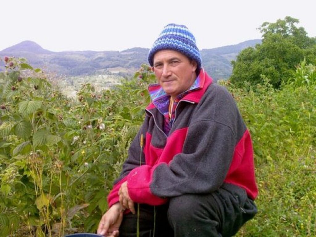 A murit „Guru din Hunedoara”. Vasile Ardelean Fărcaș, acuzat de abuzuri asupra femeilor din secta „Copiii Soarelui”