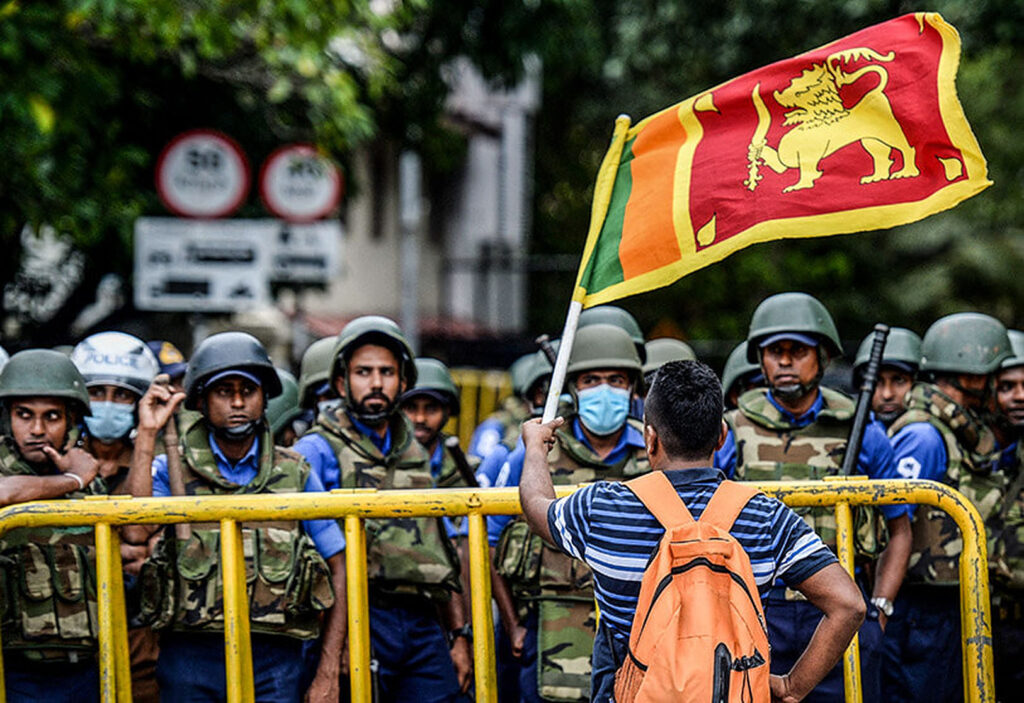Directorul CIA consideră că este doar vina Chinei pentru colapsul economic din Sri Lanka