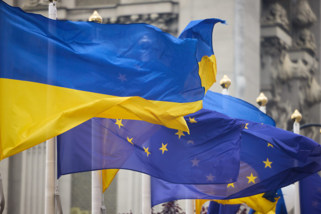 Editorial Ambasada SUA: Cele șase luni de rezistență, reziliență și determinare ale Ucrainei
