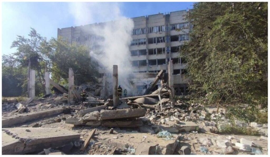Două universităţi din Nicolaev, bombardate de trupele ruse: „Este imposibilă restaurarea localului înainte de începutul anului universitar”