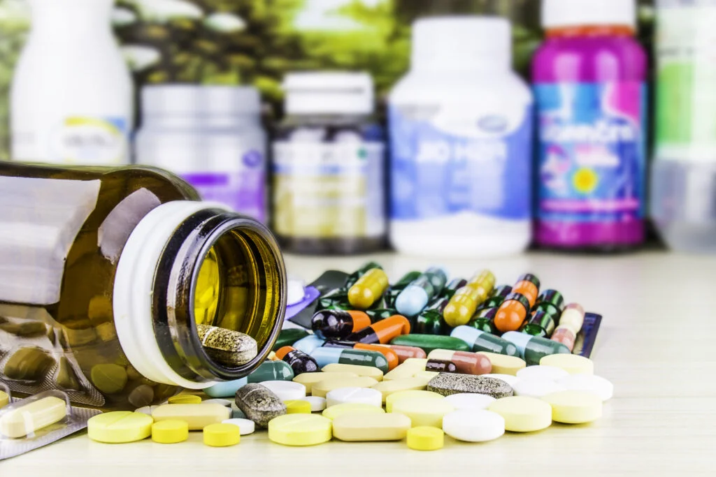 România a suspendat livrarea unor medicamente în străinătate. Comisia Europeană a aprobat demersul