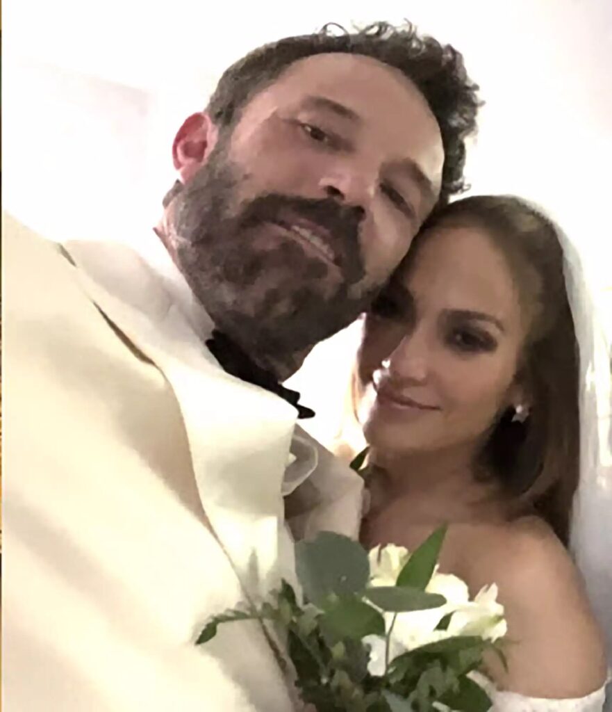 Jennifer Lopez s-a căsătorit cu Ben Affleck. Marele eveniment a avut loc în Las Vegas