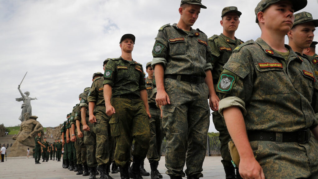 Disperarea lui Putin. Rusia recrutează voluntari cu camionul. Salariul oferit se ridică la 2.700 de euro