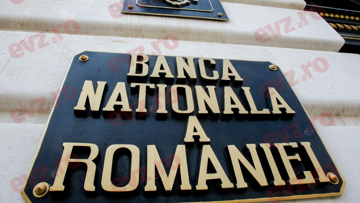 Semne rele de la BNR. Bancherii estimează o creștere a inflației în ianuarie