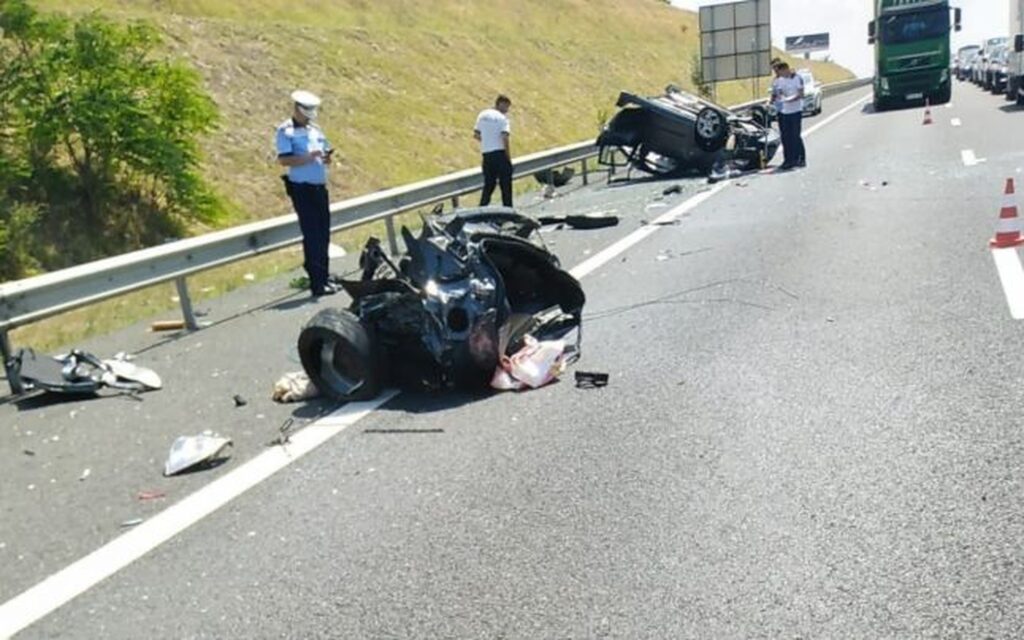 Accident grav pe Autostrada Soarelui. Șase mașini au fost implicate în carambol