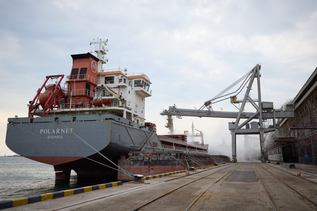 Centrul din Istanbul a autorizat plecarea altor cinci nave cu cereale la bord din porturile ucrainene