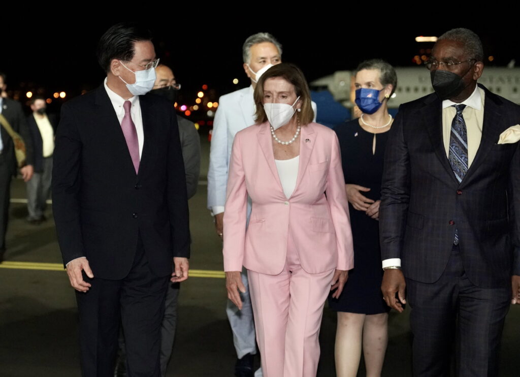 Nancy Pelosi și-a încheiat vizita care a pus pe jar întreaga planetă. Reacția SUA în privința problemei Taiwan