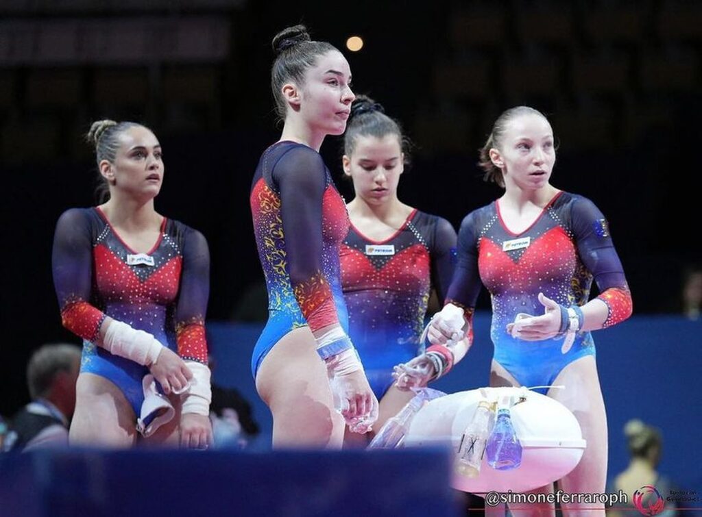 Echipa feminină de gimnastică a României s-a calificat la Campionatul Mondial
