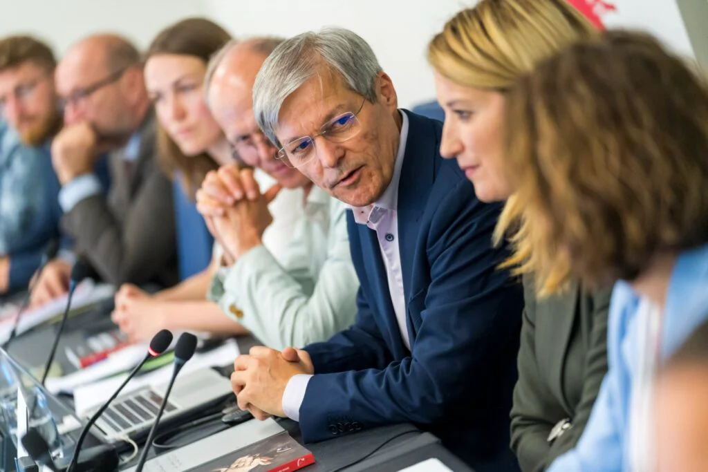 Dacian Cioloș și-a făcut încă un partid. REPER, înființat în mod oficial