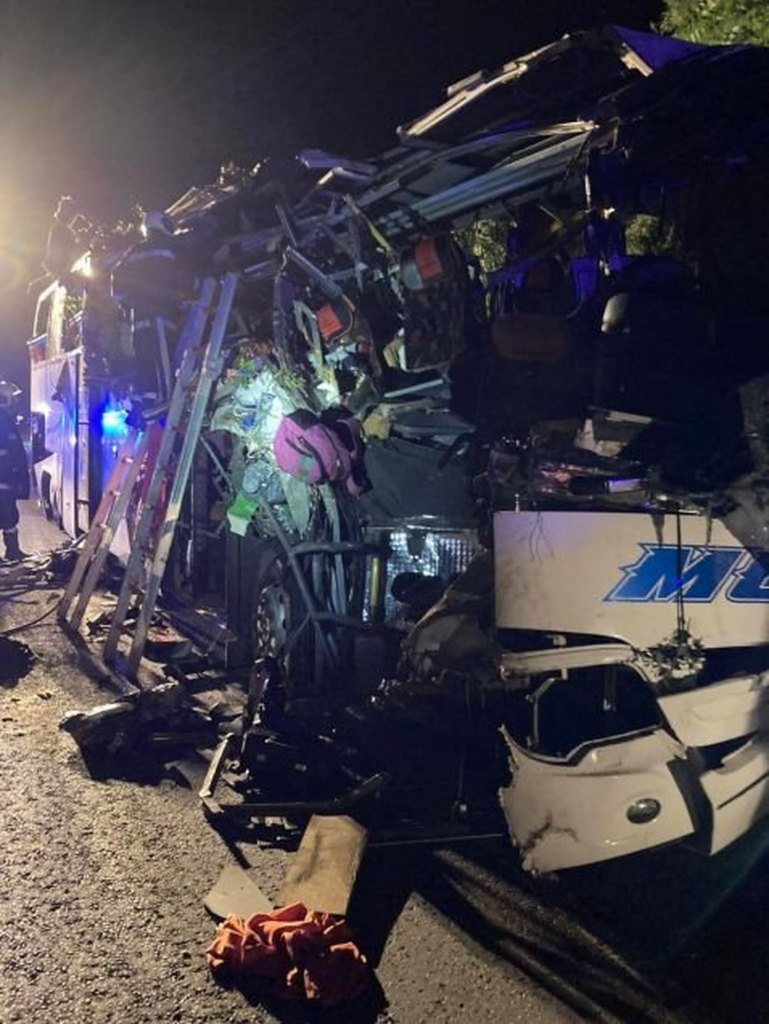 Accident de autocar în Bulgaria. Trei români au murit, iar alţi nouă au fost grav răniţi