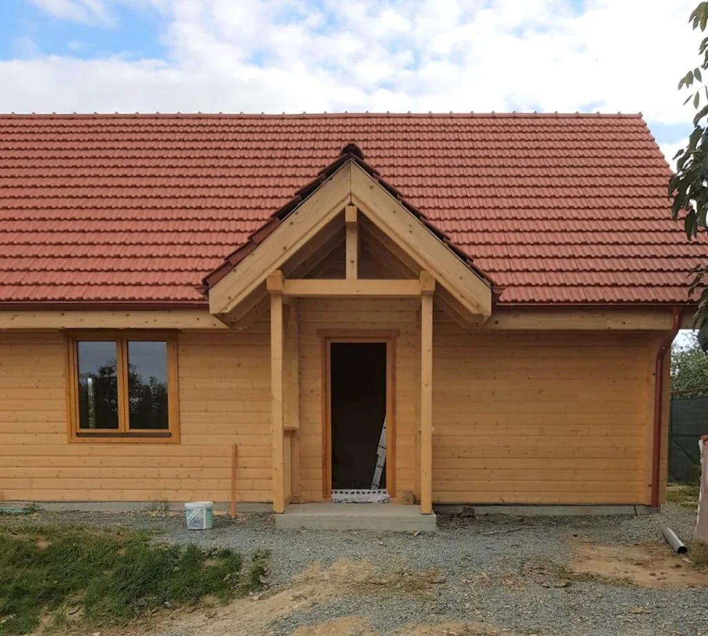 Casa din grinzi de lemn