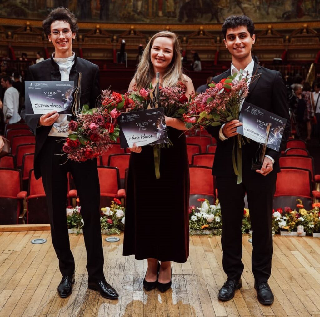 Violonista româncă Maria Marica câștigă Finala Concursului Internațional George Enescu 2022, Secțiunea Vioară, după un concert încununat de aplauze
