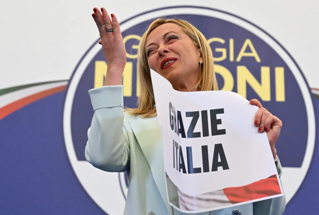 Giorgia Meloni a devenit prima femeie desemnată prim-ministru din istoria Italiei