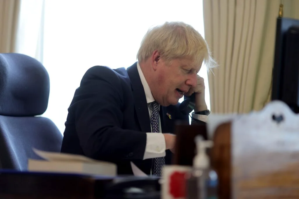 Boris Johnson se pregătește să preia conducerea Partidului Conservator