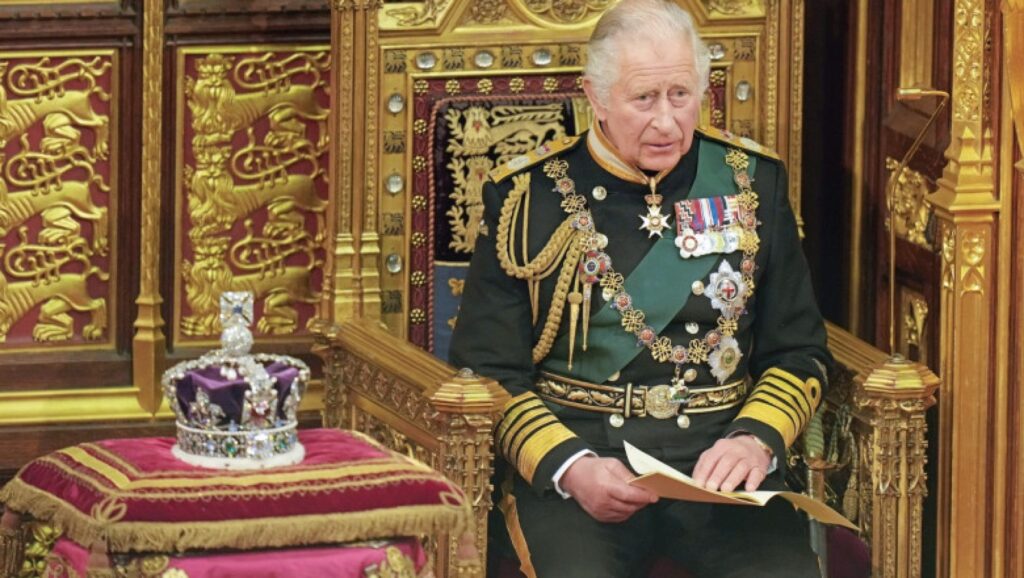Carol al III-lea, noul rege al Marii Britanii, primul discurs:  Viața mea se va schimba. Moștenitorul meu William va prelua titlurile mele