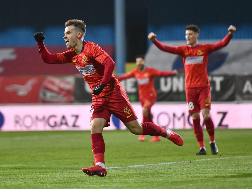 Universitatea Craiova a fost învinsă de FCSB cu scorul de 2-1, pe Stadionul „Ion Oblemenco”