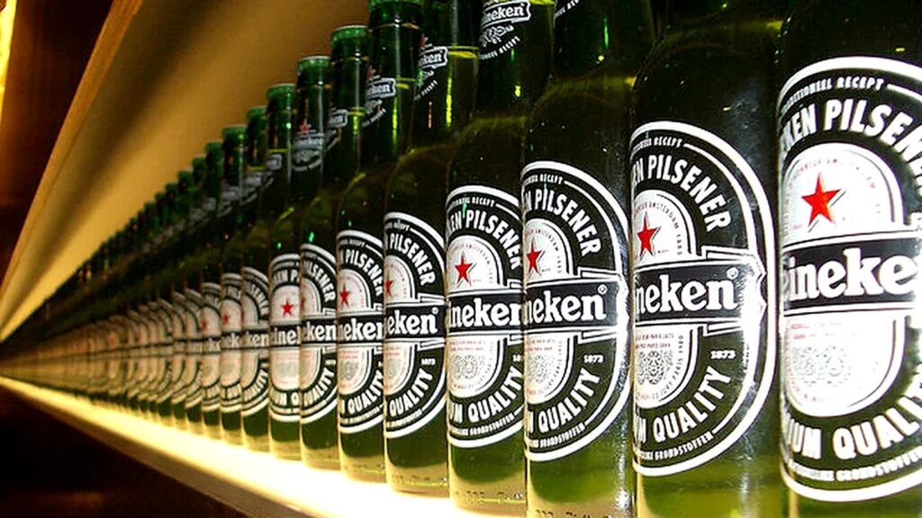Producătorul de bere Heineken își închide fabrica din Constanța