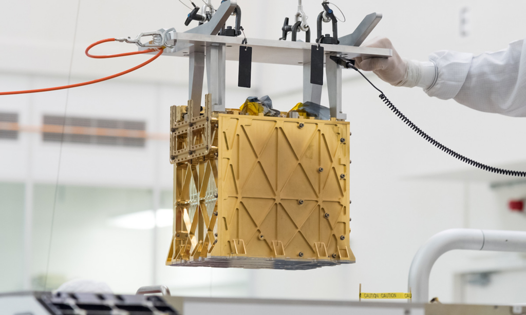 Dispozitivul MOXIE de la NASA, capabil să transforme CO2 în oxigen pe Marte