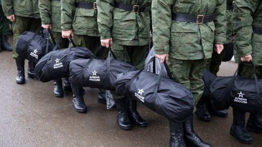 Campania de mobilizare în Rusia. Recruții sunt atrași în armată cu varză, slănină și cartofi