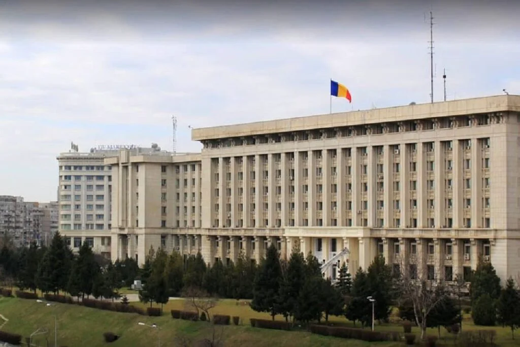 Noile proiecte de lege provoacă panică în rândul românilor. MApN demontează informațiile false