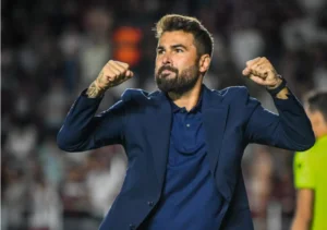 Adrian Mutu și-a ținut promisiunea față de micuțul Tiago. Acesta a stat față în față cu idolul său