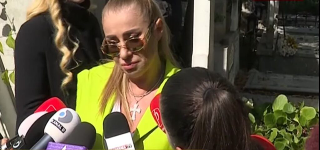 După bătaia cu Reghecampf, Anamaria Prodan iese la atac: „Vrem să fim în siguranţă”