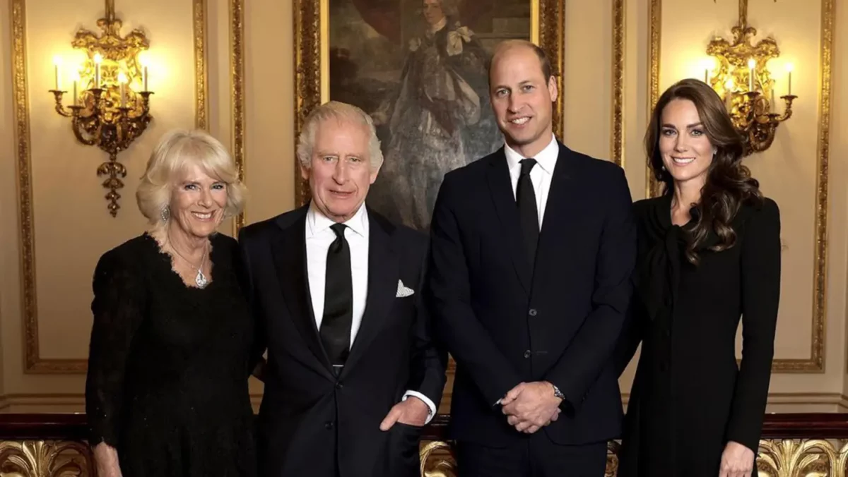 Imaginile care arată cât de fericiți sunt Regele Charles, Camilla, William şi Kate fără Meghan şi Harry. Foto