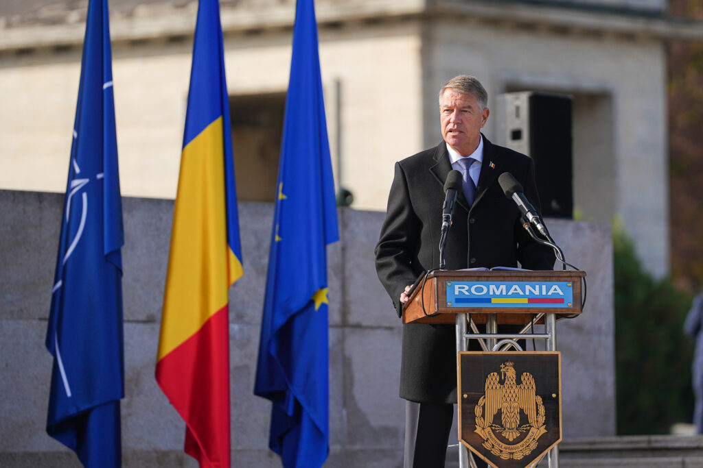 Iohannis, mesaj pentru Vladimir Putin. Ce a transmis de ziua Armatei Române. „Răspunsul nostru și al NATO trebuie să fie unul decisiv”